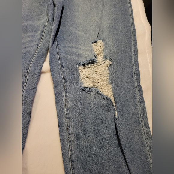 SO Womens Blue Boyfriend Jeans with Distressed Details - Picture 6 of 9